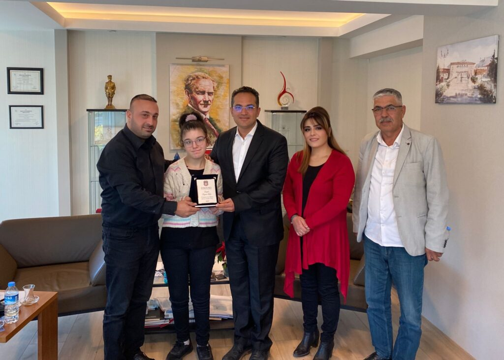 Başkan Bedri YALÇIN'dan Önceki Dönem Bornova Belediye Başkanı Olgun ATİLLA'YA ziyaret