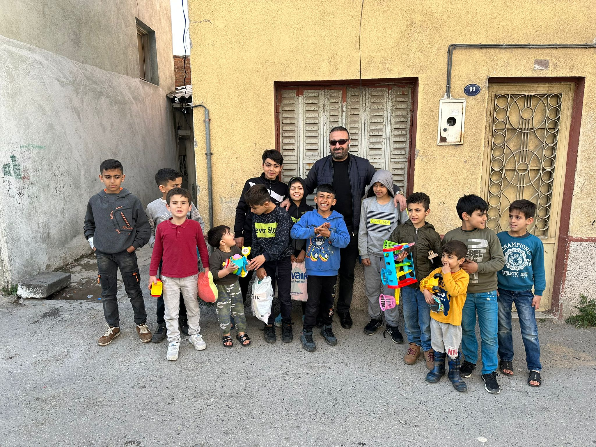 Derneğimiz İhtiyaç sahiplerine yönelik başlatmış olduğu projeye devam ediyor.